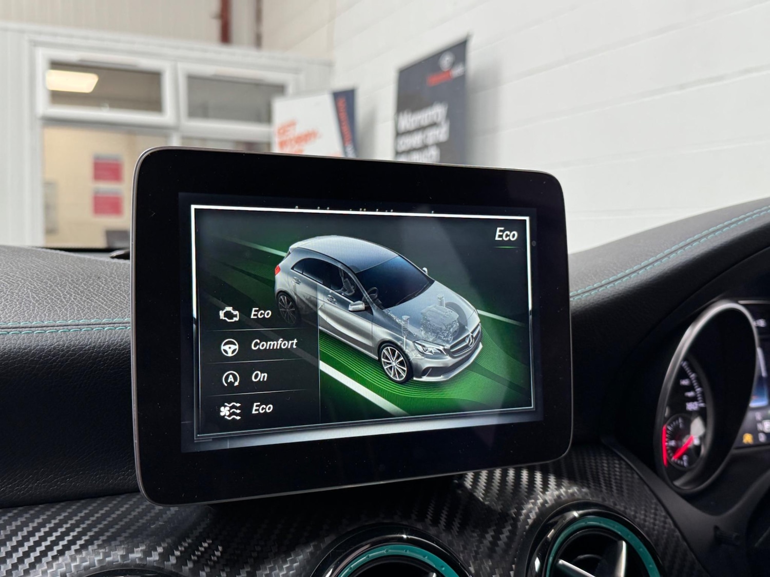 Used Mercedes-Benz A-Class for sale - 76667410: Photo 31