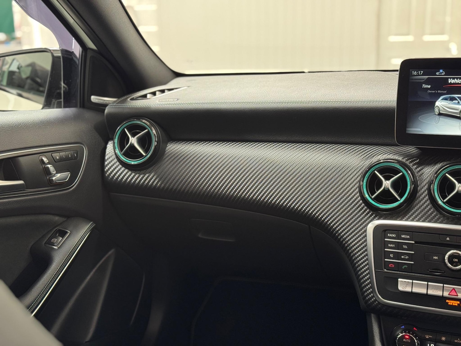 Used Mercedes-Benz A-Class for sale - 76667410: Photo 38