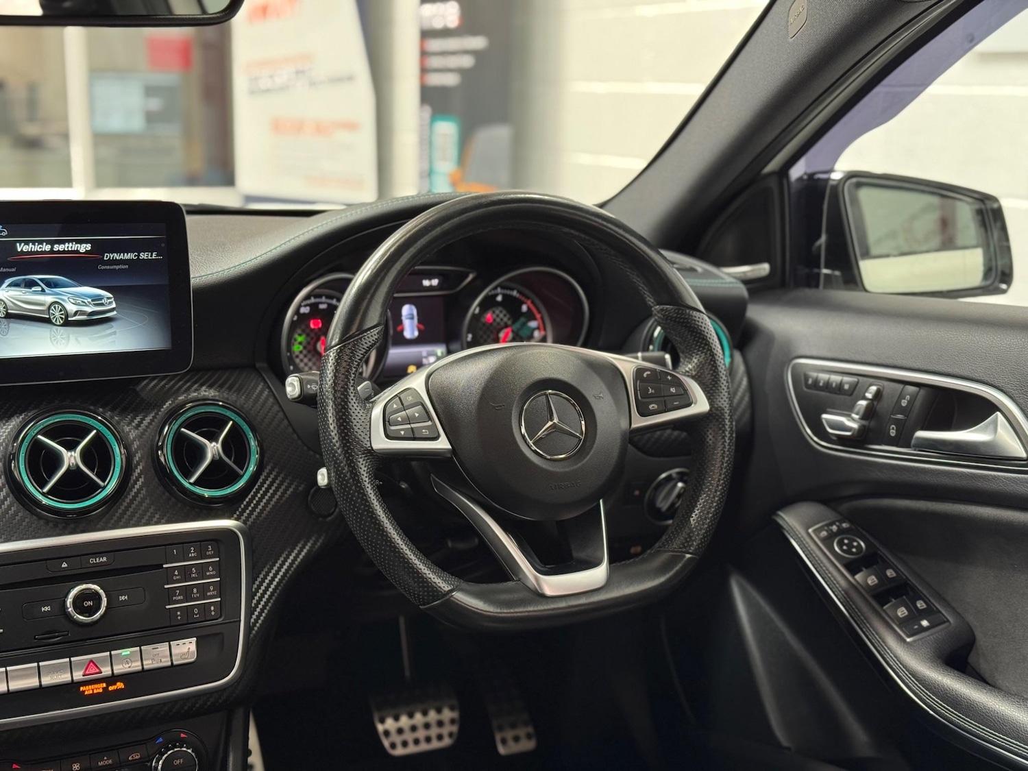 Used Mercedes-Benz A-Class for sale - 76667410: Photo 39