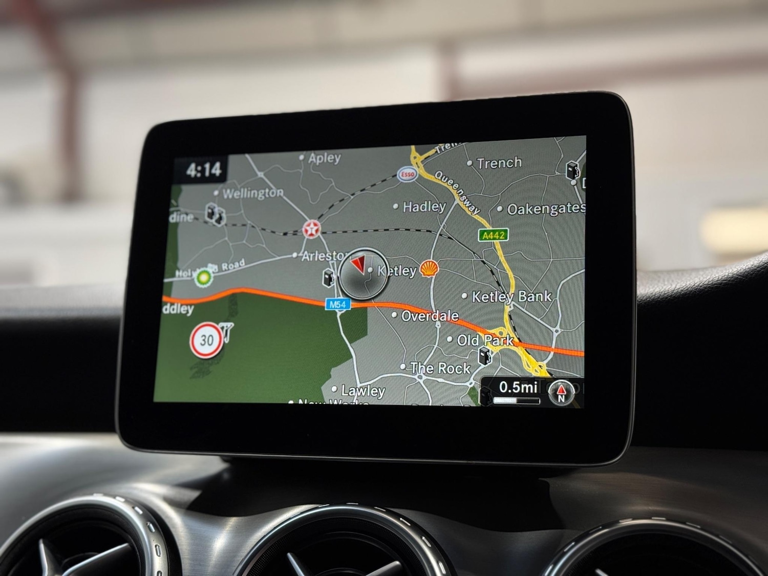 Used Mercedes-Benz GLA 2016 for sale - 76592330: Photo 11