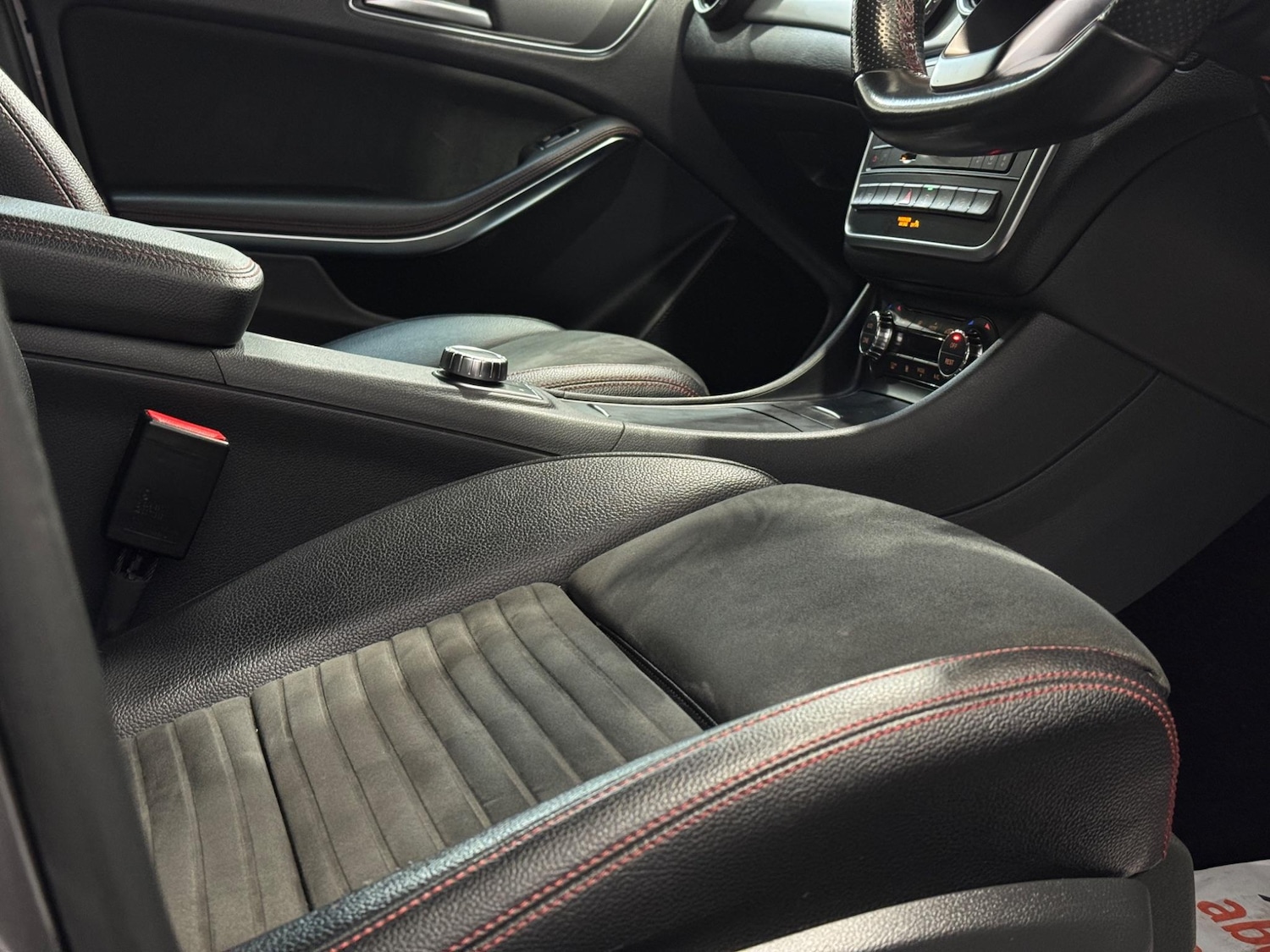 Used Mercedes-Benz GLA 2016 for sale - 76592330: Photo 17