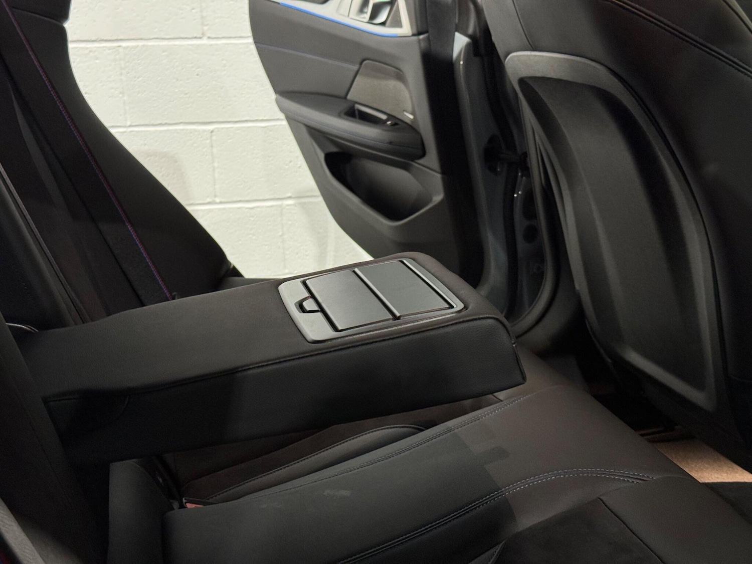 Used BMW i4 2022 for sale - 76991980: Photo 71