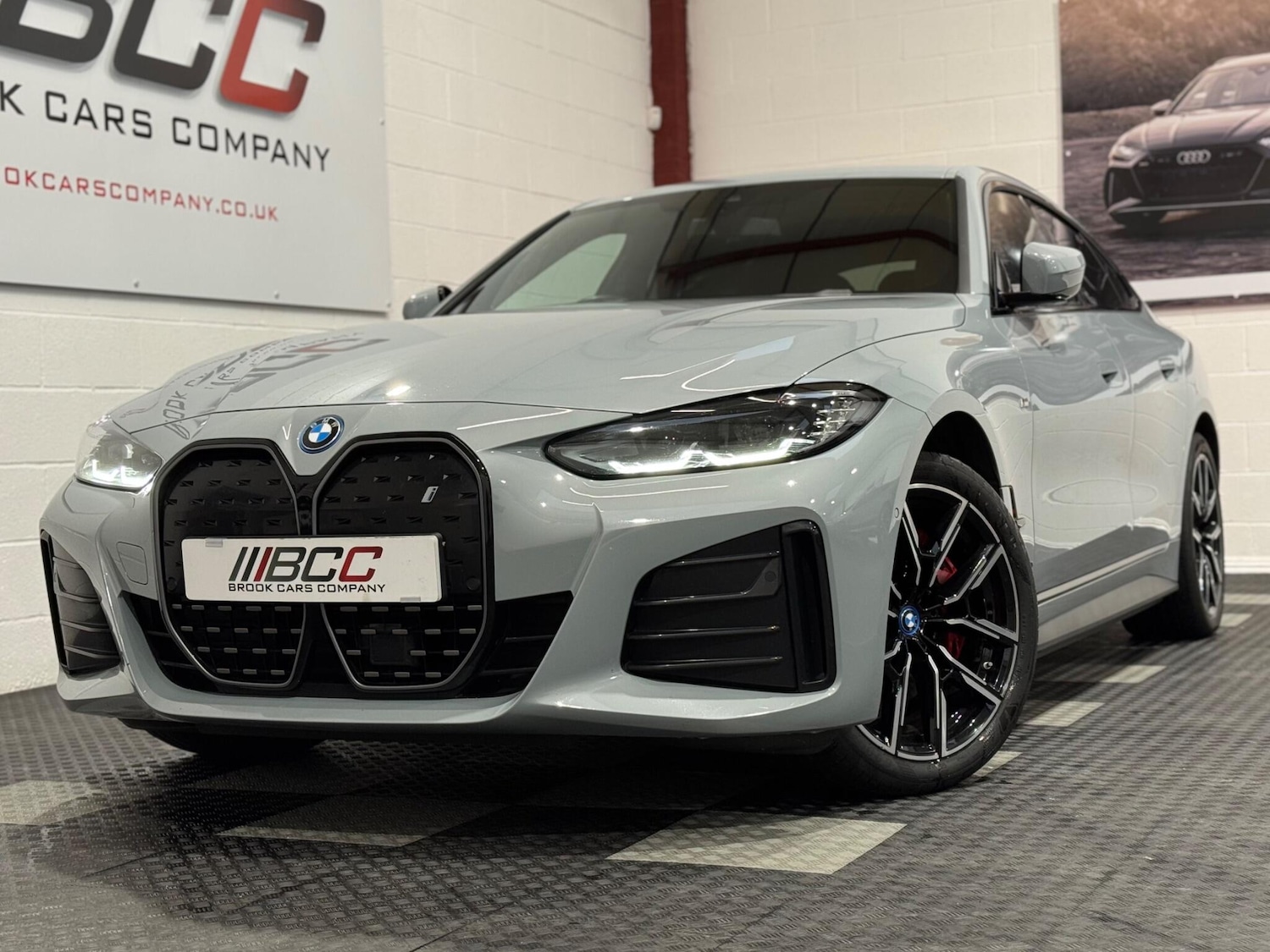 Used BMW i4 2022 for sale - 76991980: Photo 90