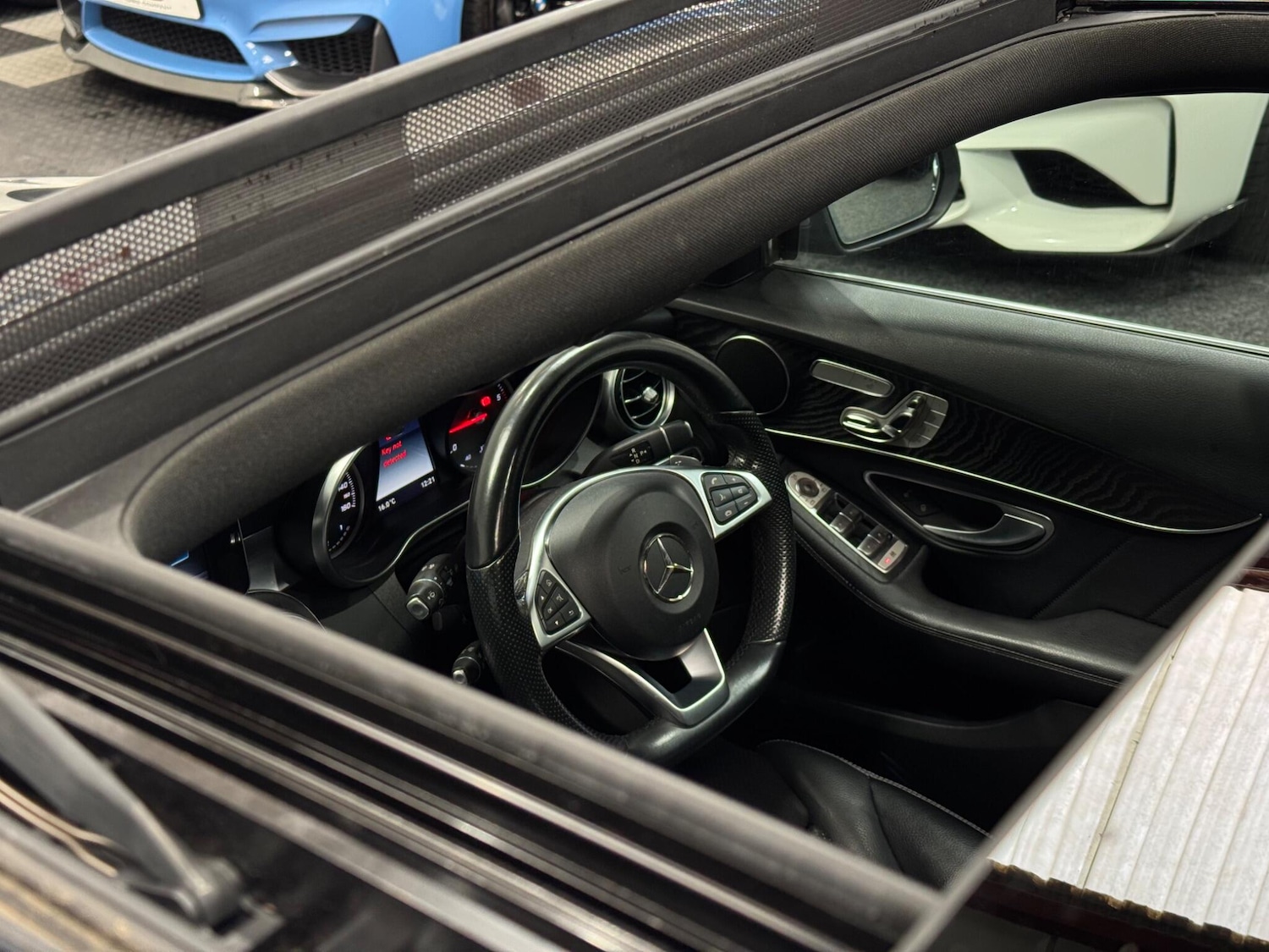 Used Mercedes-Benz C Class 2017 for sale - 76993967: Photo 10