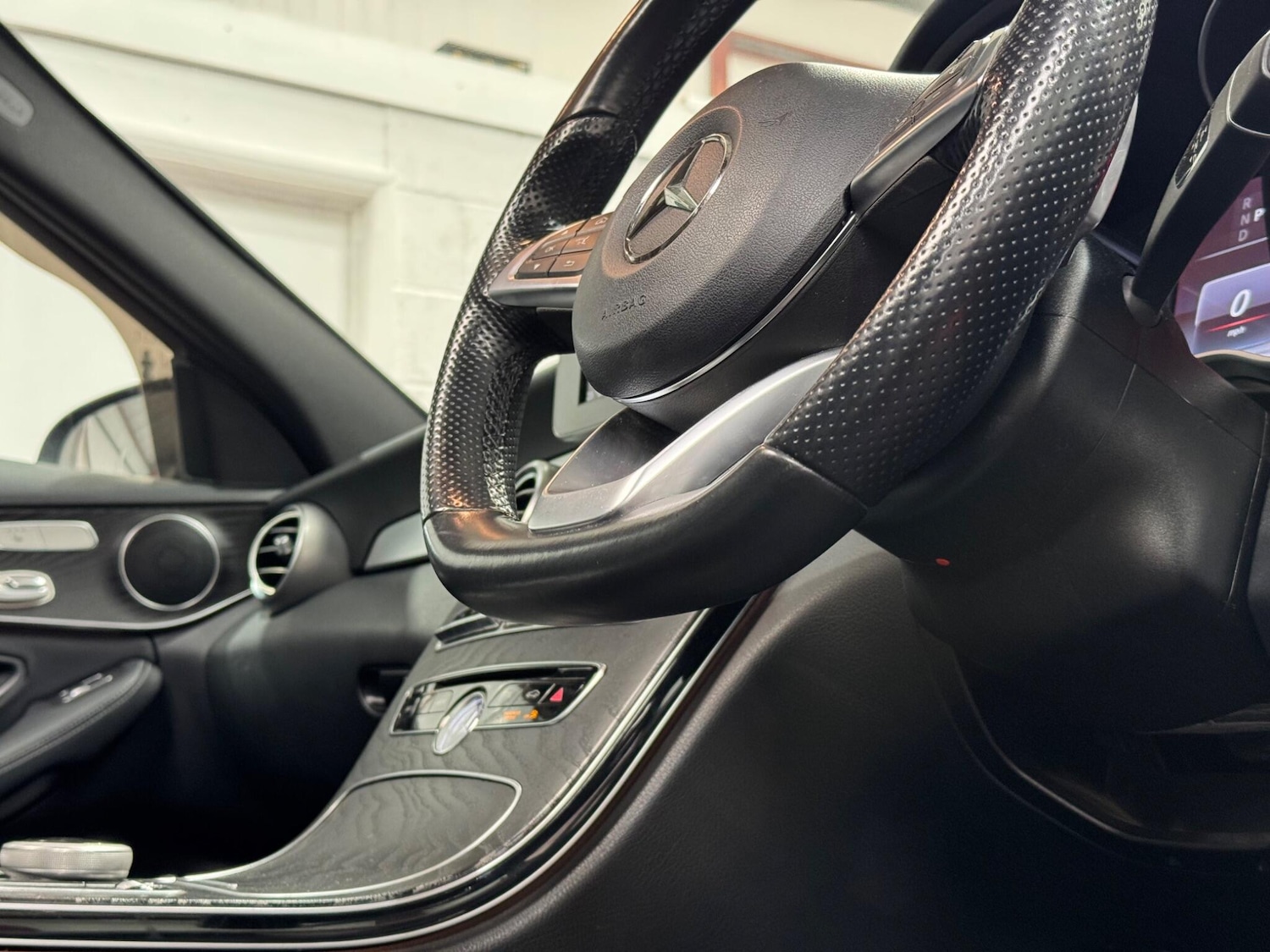 Used Mercedes-Benz C Class 2017 for sale - 76993967: Photo 22