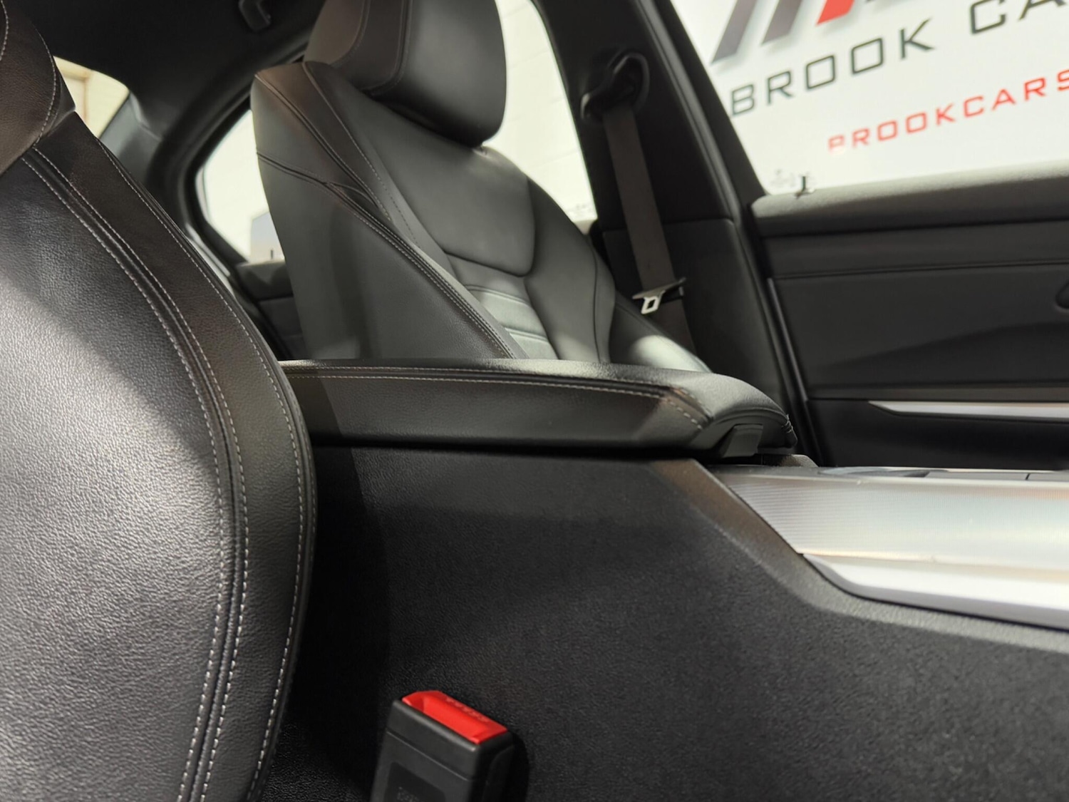 Used BMW 3 Series 2020 for sale - 76824268: Photo 28