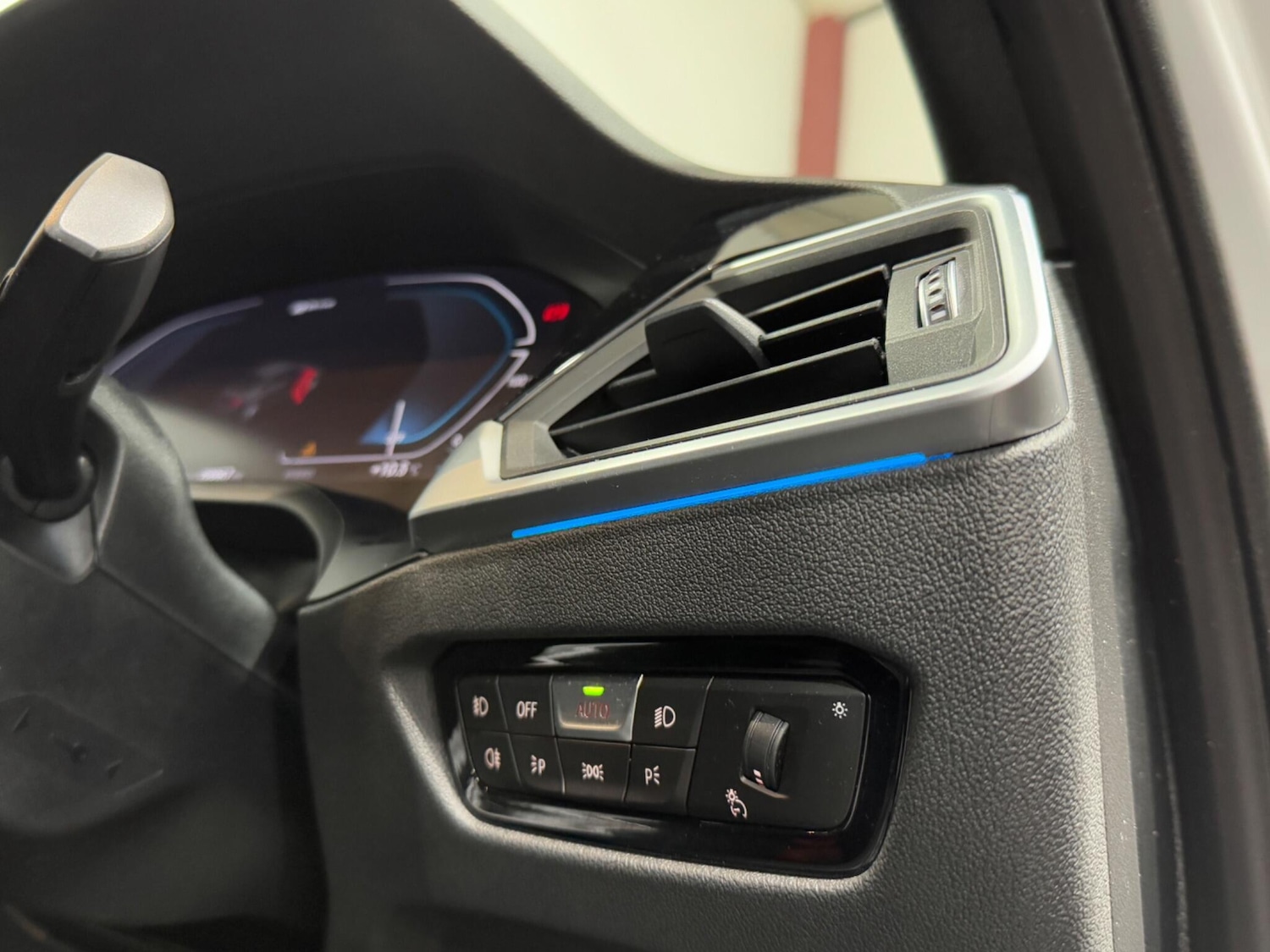 Used BMW 3 Series 2020 for sale - 76824268: Photo 8