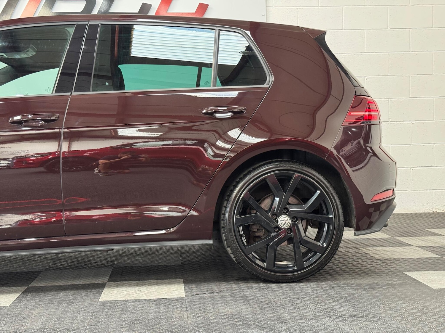 Used Volkswagen Golf 2017 for sale - 76942660: Photo 23