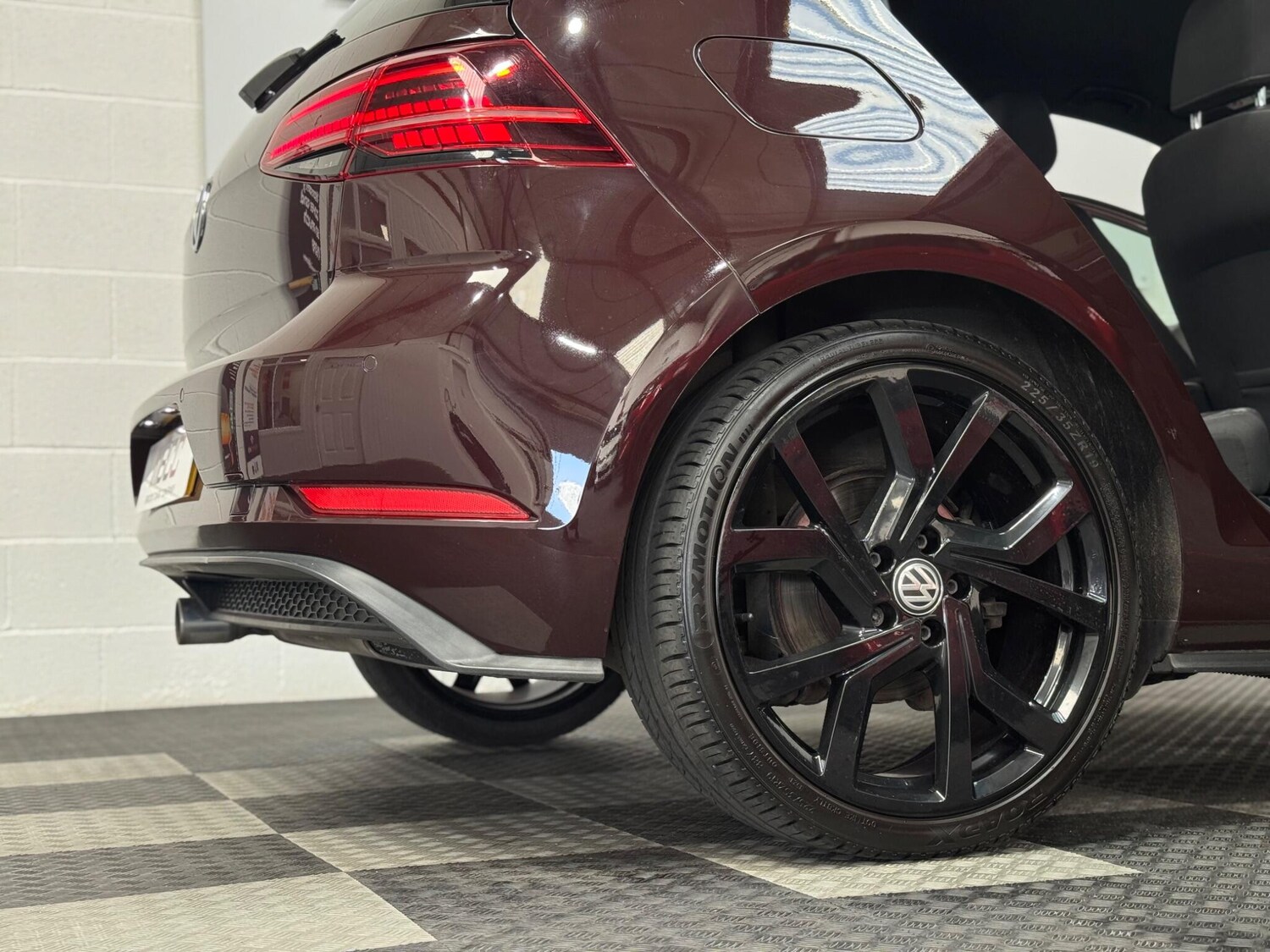 Used Volkswagen Golf 2017 for sale - 76942660: Photo 51