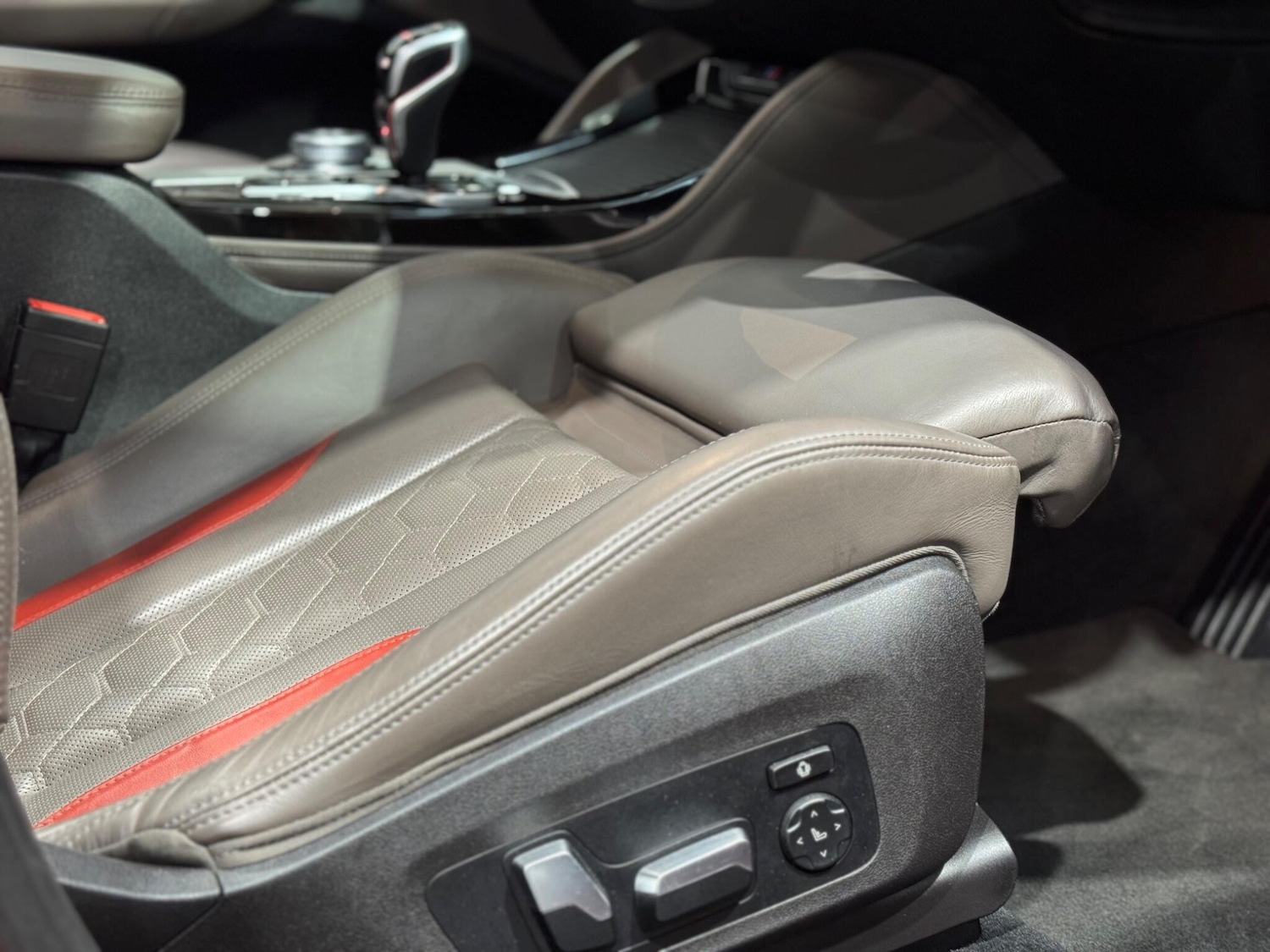 Used BMW X4 for sale - 77924935: Photo 8