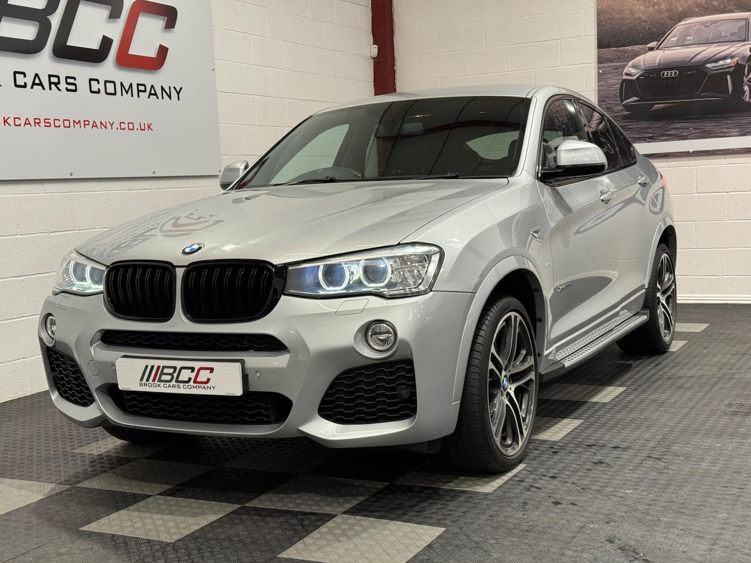 Used BMW X4 2016 for sale - 76989199: Photo 3