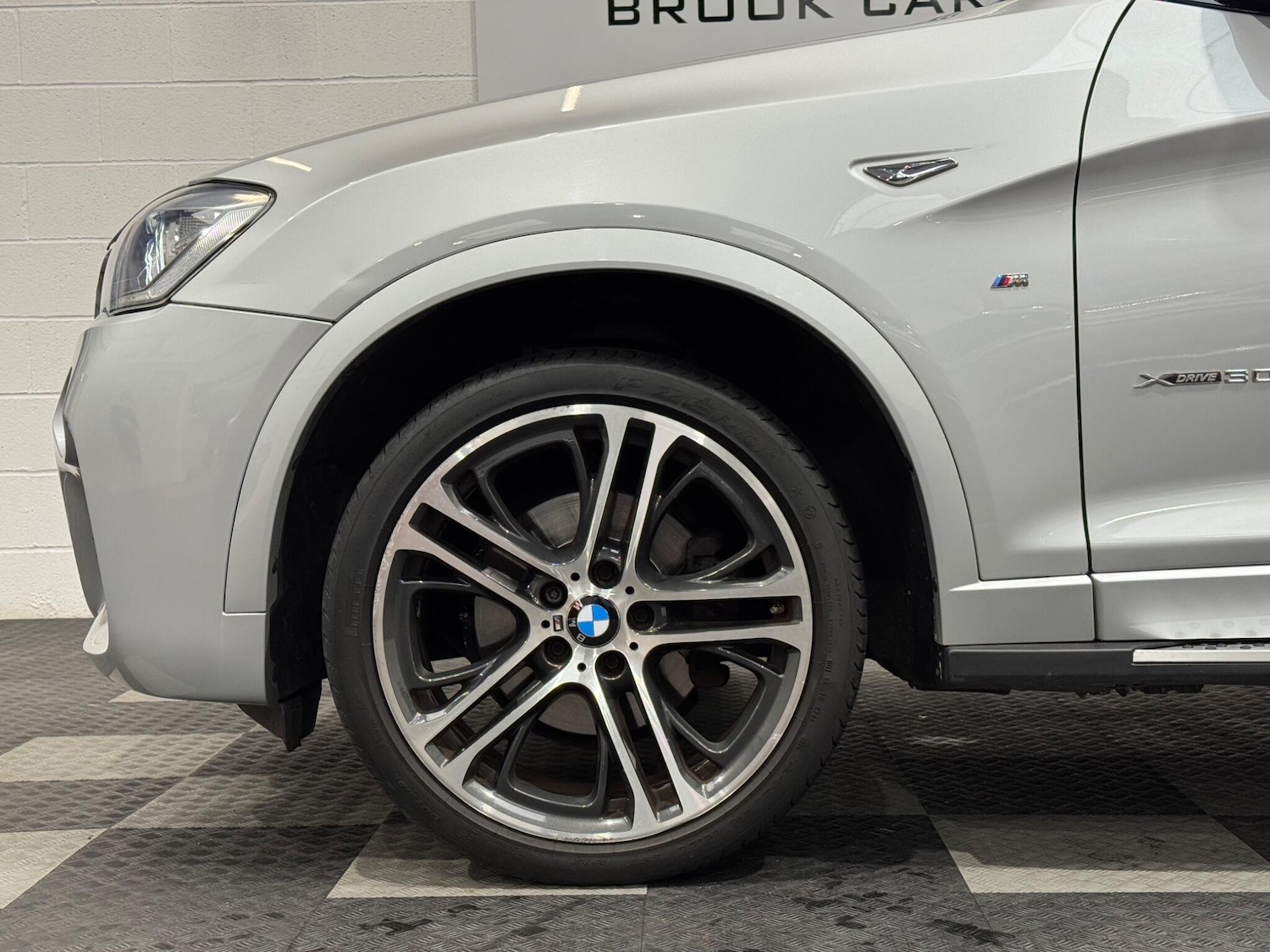 Used BMW X4 2016 for sale - 76989199: Photo 4