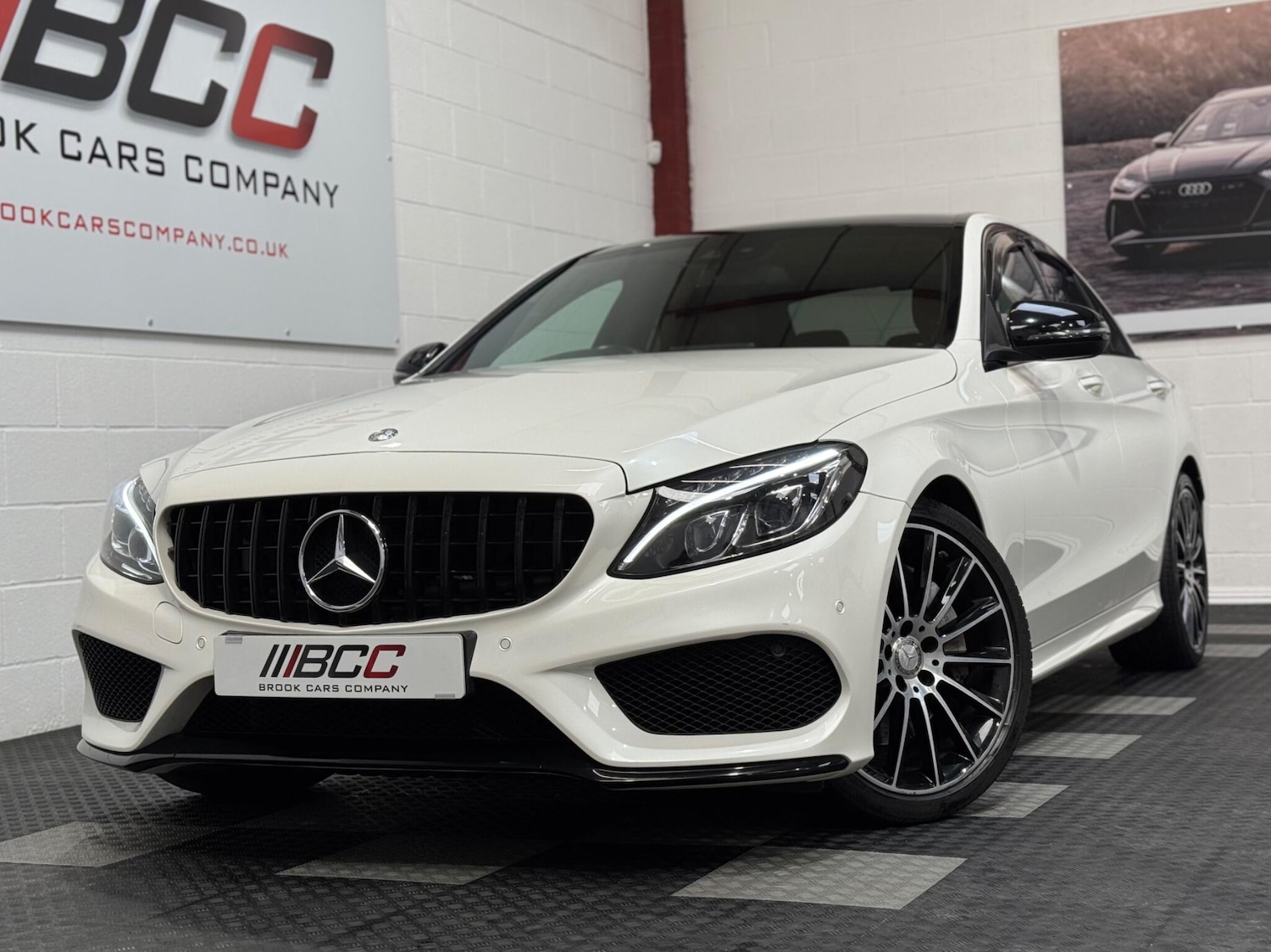 Used Mercedes-Benz C Class 2017 for sale - 76965387: Photo 11