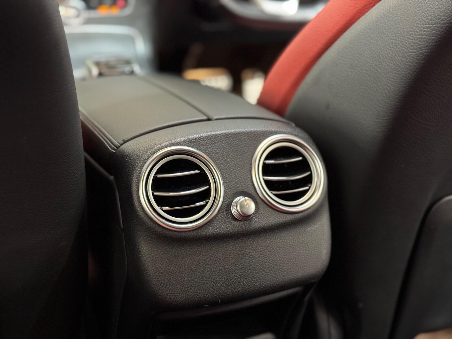 Used Mercedes-Benz C Class 2017 for sale - 76965387: Photo 17