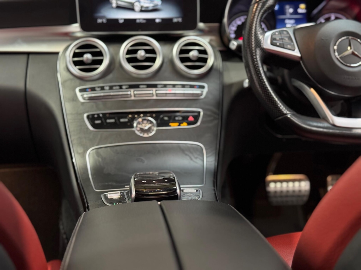 Used Mercedes-Benz C Class 2017 for sale - 76965387: Photo 19