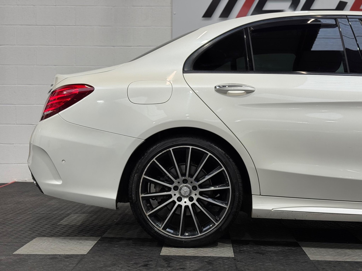 Used Mercedes-Benz C Class 2017 for sale - 76965387: Photo 29