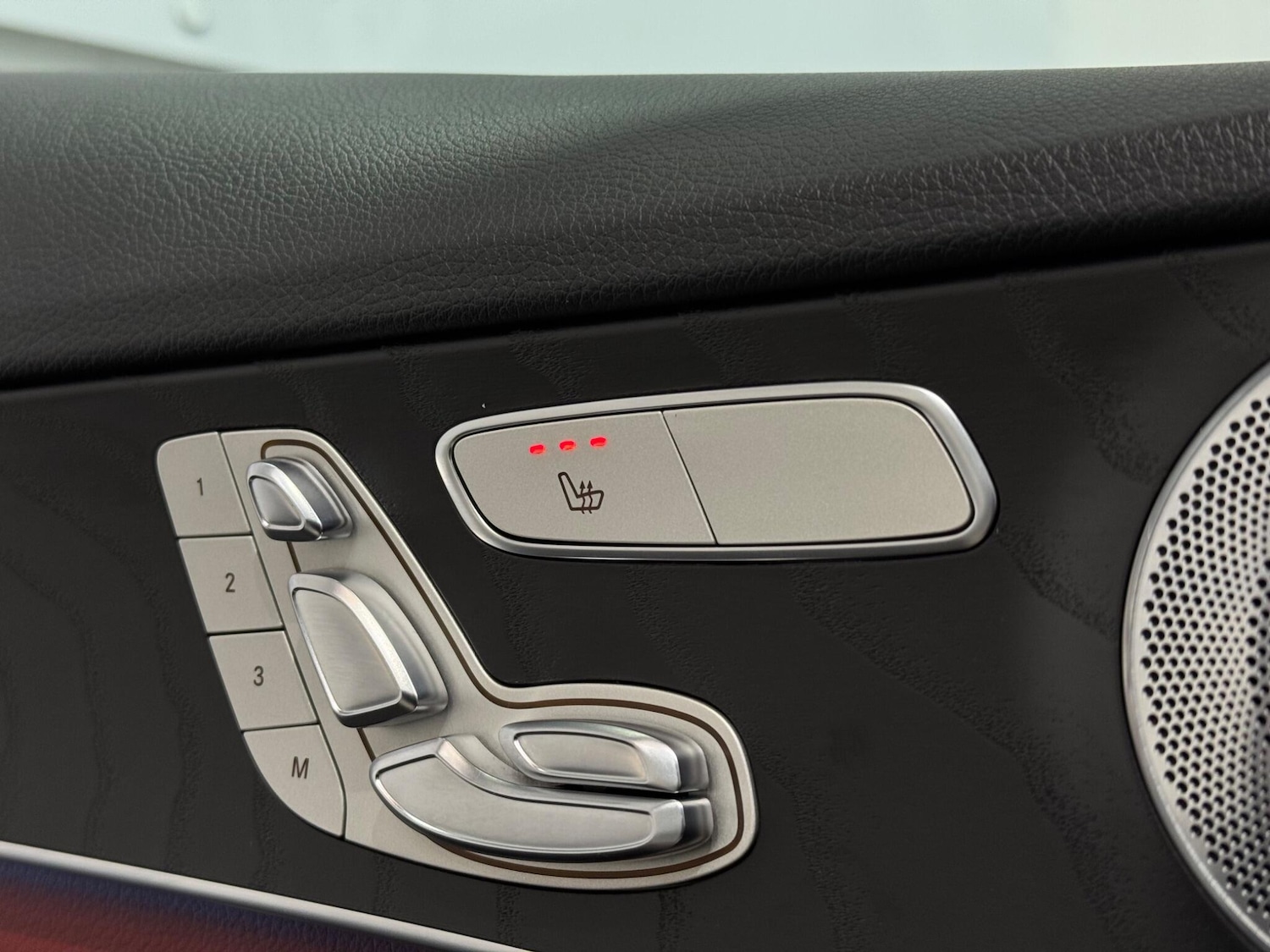 Used Mercedes-Benz C Class 2017 for sale - 76965387: Photo 37