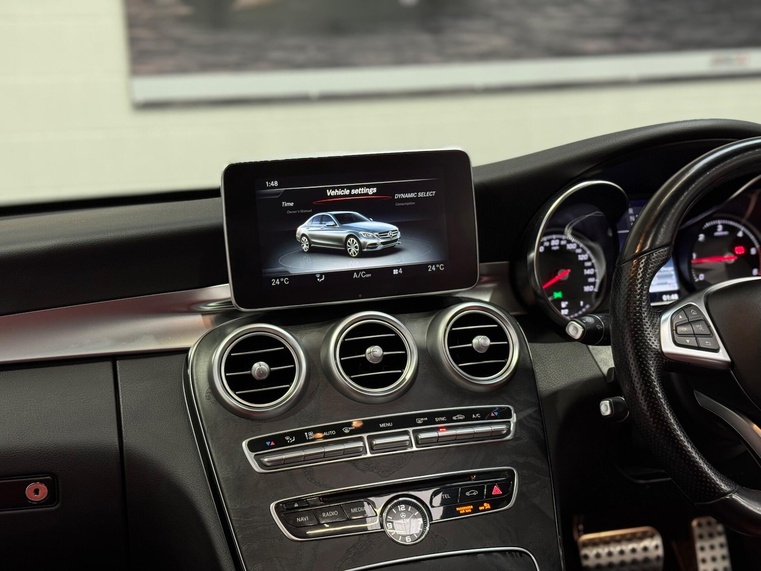 Used Mercedes-Benz C Class 2017 for sale - 76965387: Photo 40