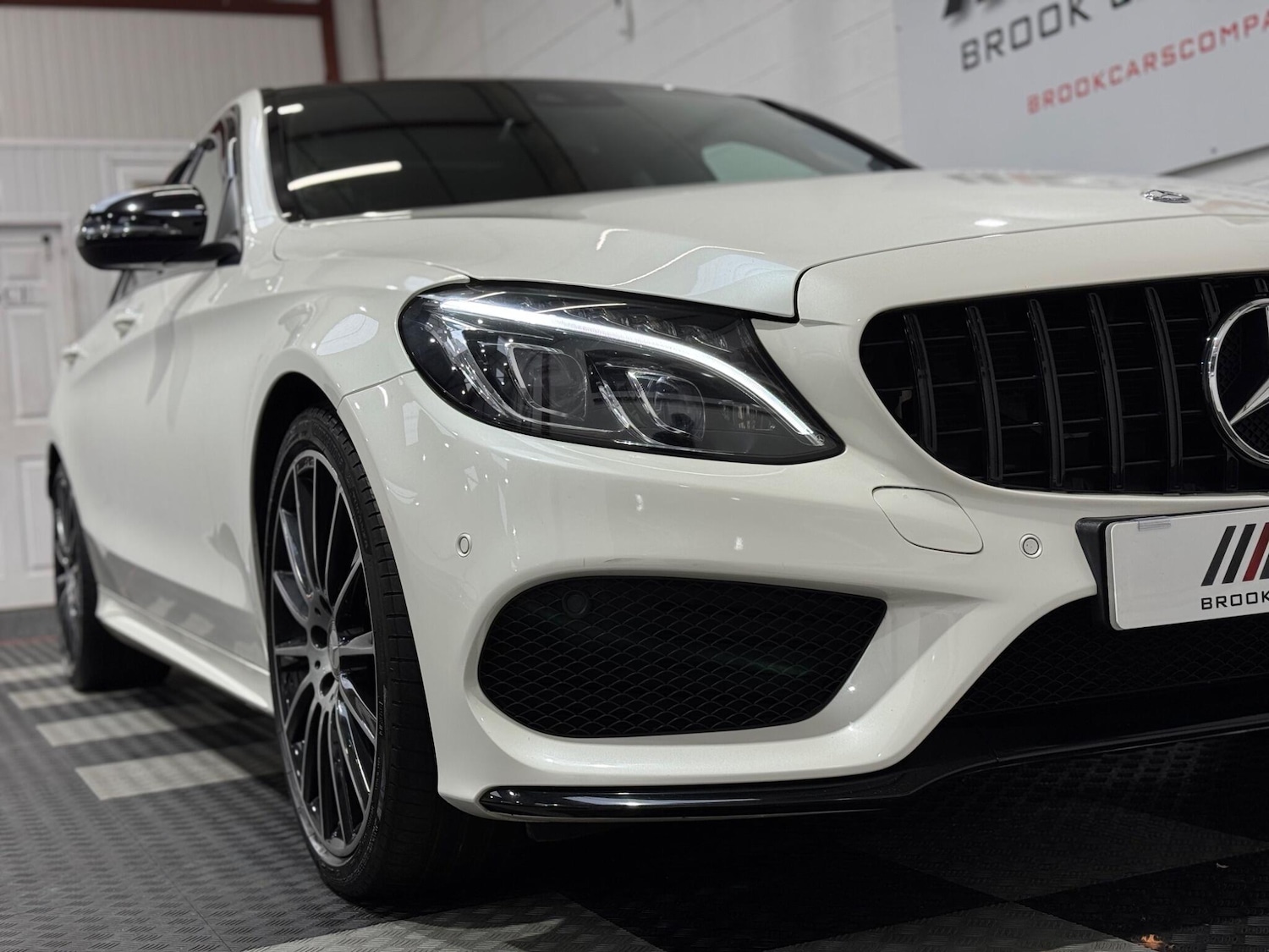 Used Mercedes-Benz C Class 2017 for sale - 76965387: Photo 41