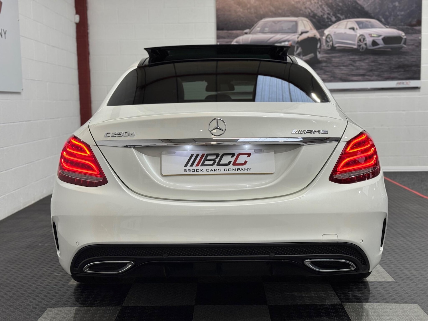 Used Mercedes-Benz C Class 2017 for sale - 76965387: Photo 5