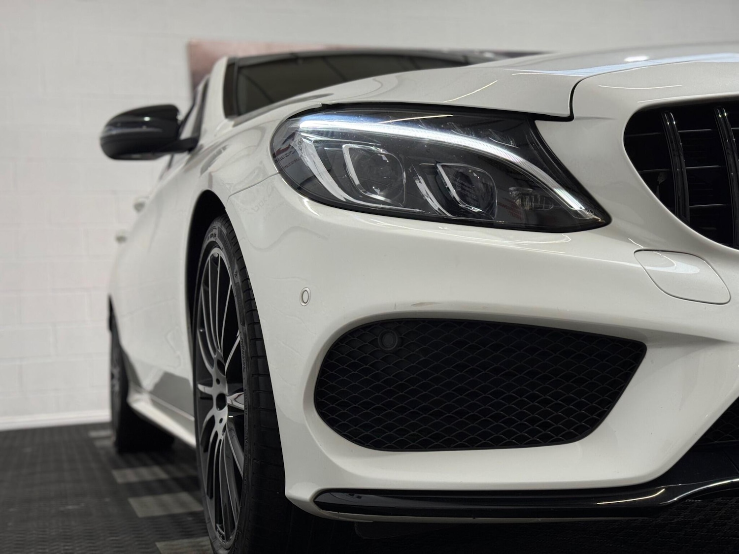 Used Mercedes-Benz C Class 2017 for sale - 76965387: Photo 61