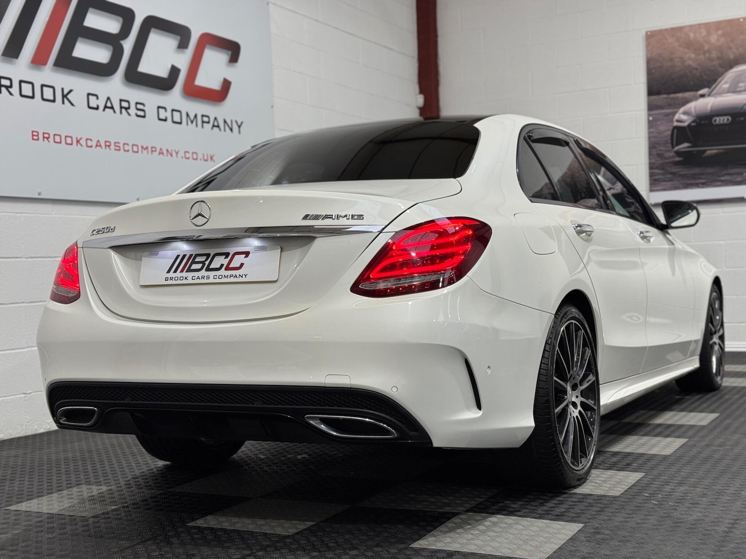 Used Mercedes-Benz C Class 2017 for sale - 76965387: Photo 69