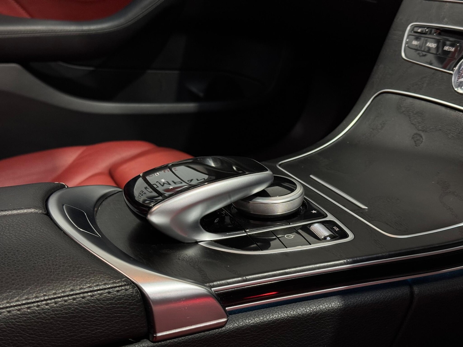 Used Mercedes-Benz C Class 2017 for sale - 76965387: Photo 78