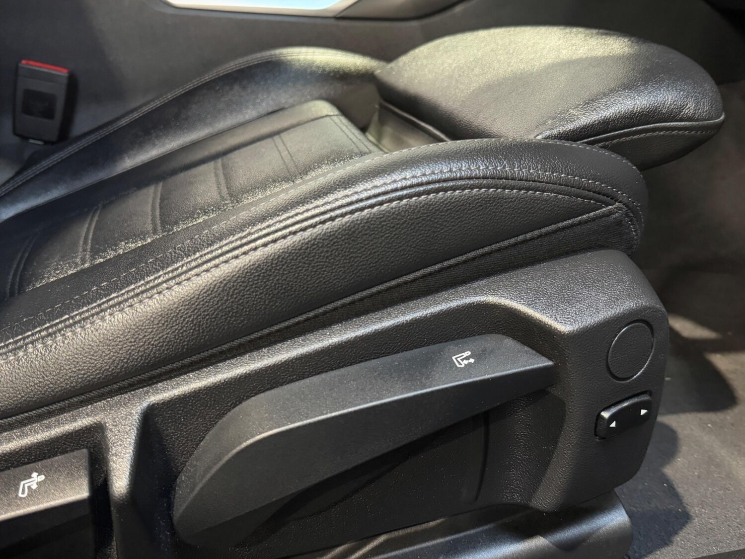 Used BMW 3 Series for sale - 77538321: Photo 47