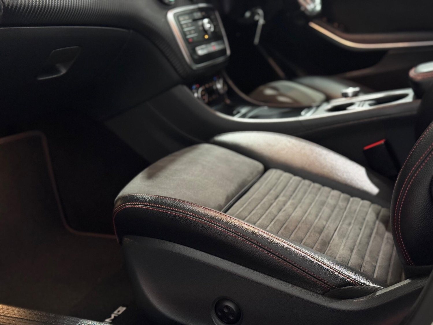 Used Mercedes-Benz A-Class 2018 for sale - 76866584: Photo 59