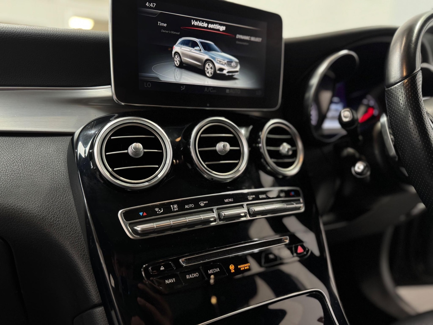 Used Mercedes-Benz GLC 2016 for sale - 77156806: Photo 19