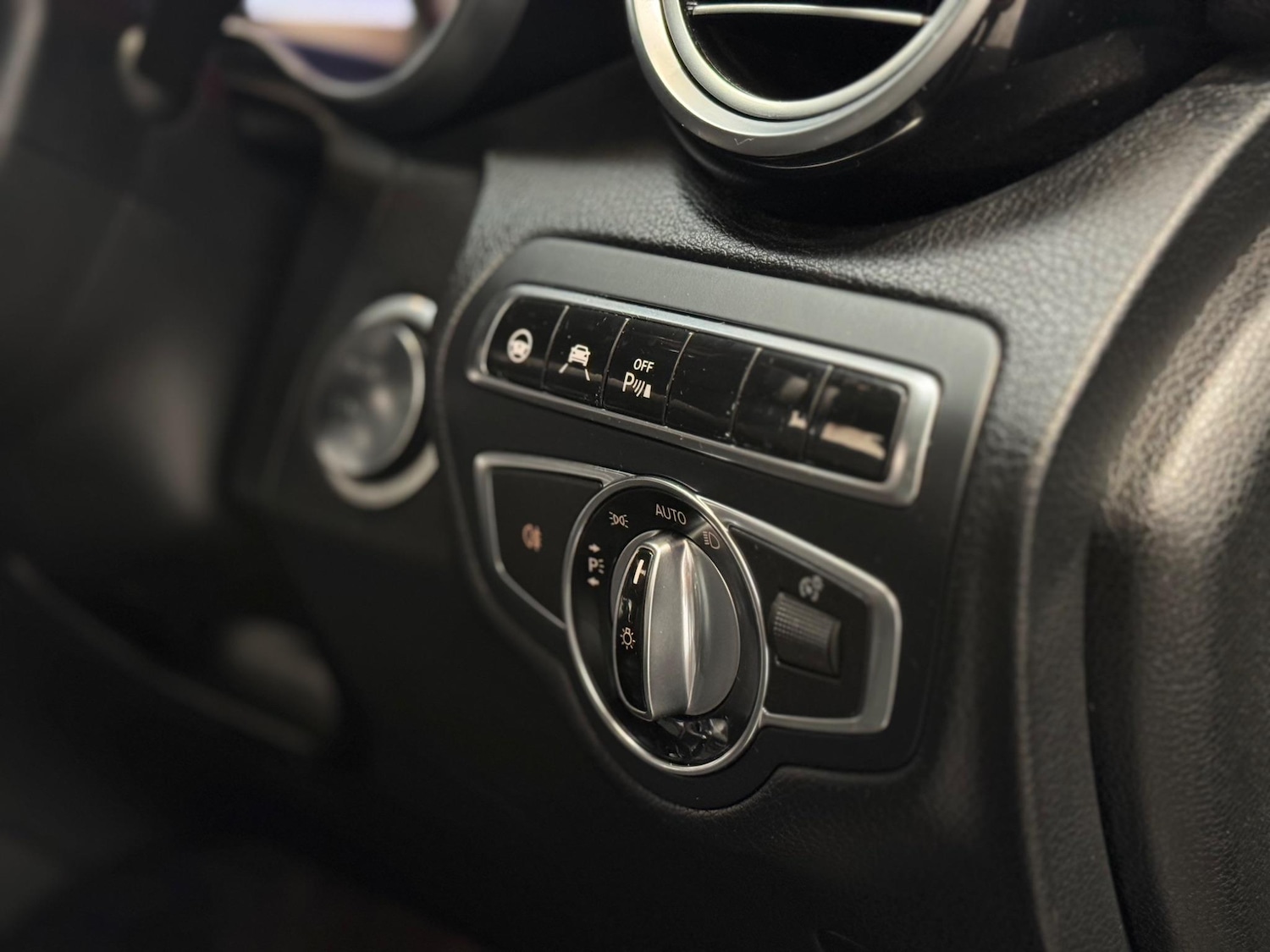 Used Mercedes-Benz GLC 2016 for sale - 77156806: Photo 20