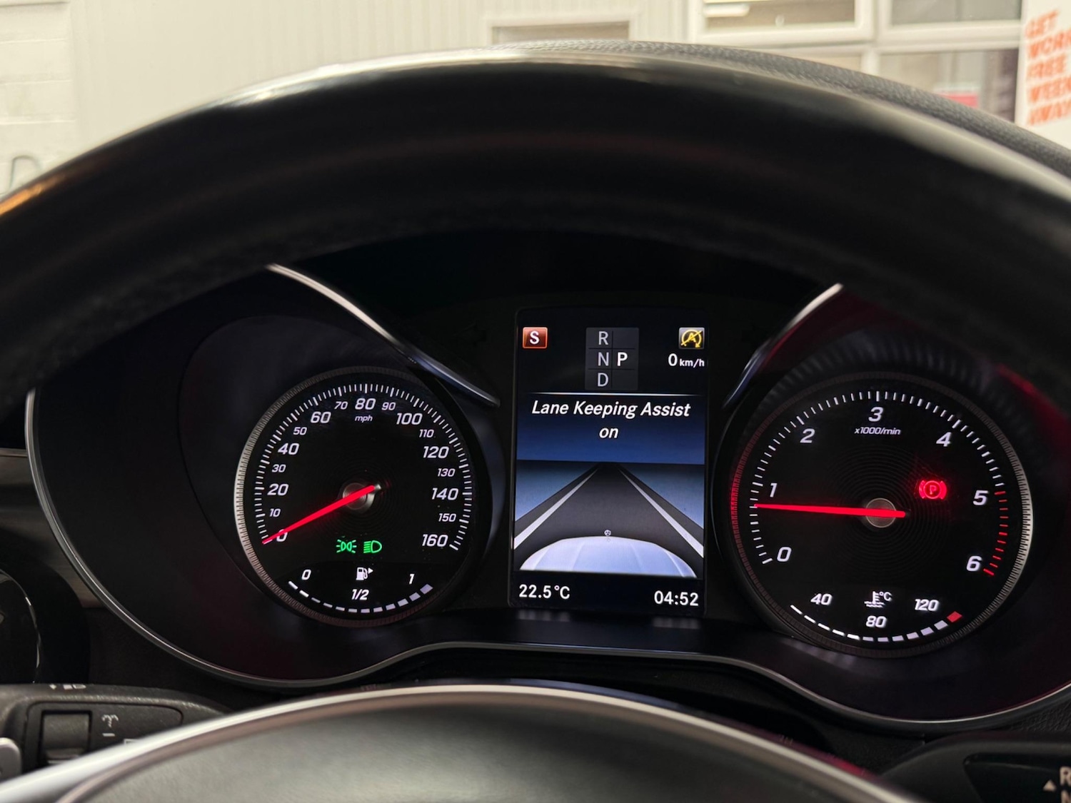 Used Mercedes-Benz GLC 2016 for sale - 77156806: Photo 35