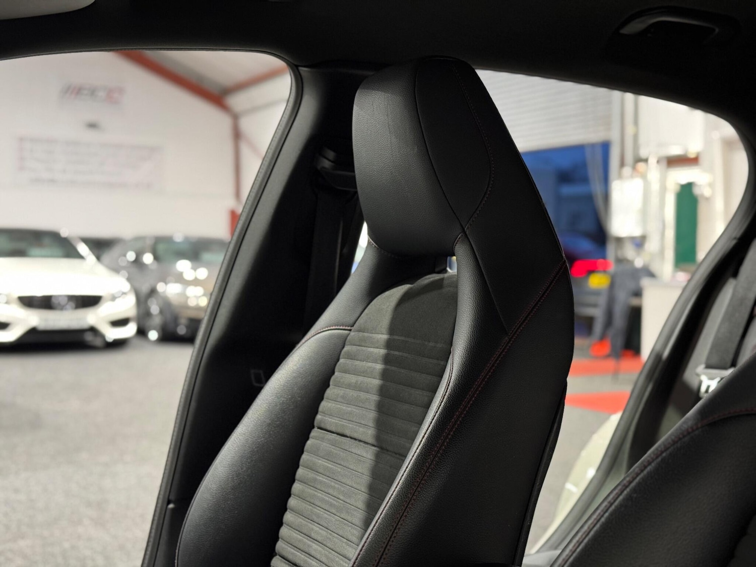 Used Mercedes-Benz GLA 2017 for sale - 77039942: Photo 32