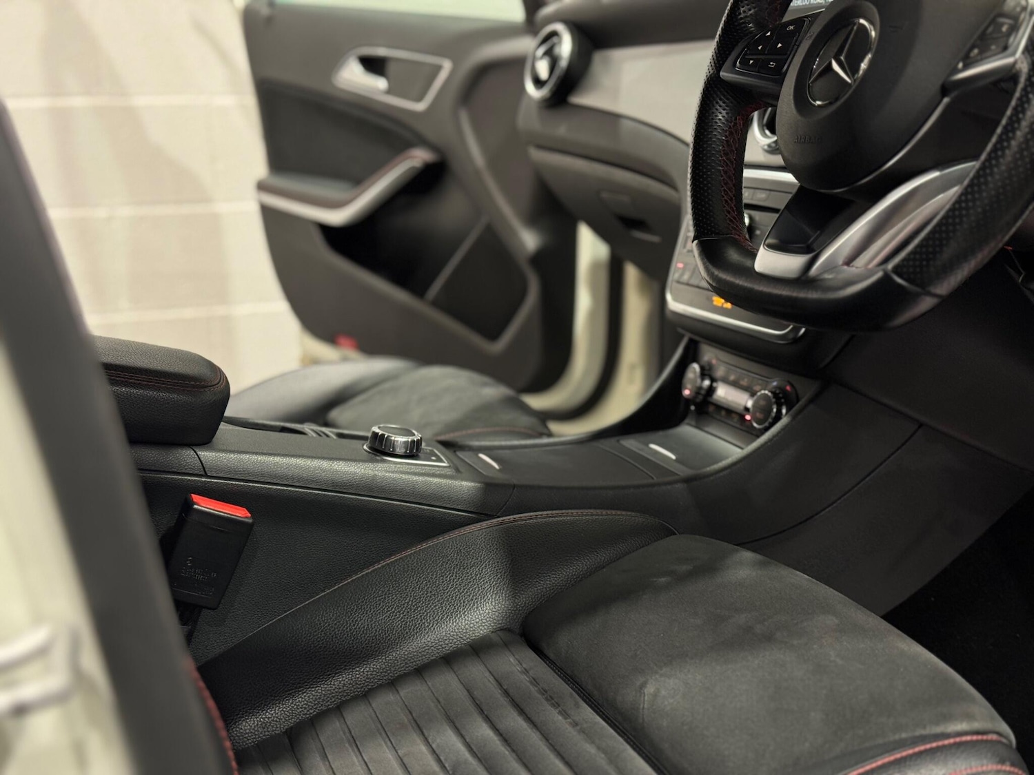 Used Mercedes-Benz GLA 2017 for sale - 77039942: Photo 46