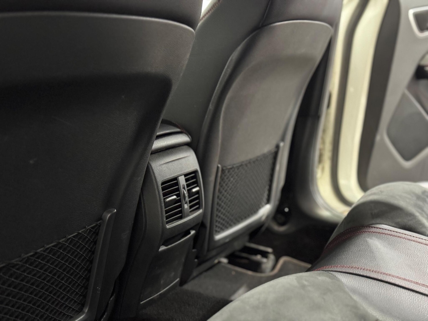 Used Mercedes-Benz GLA 2017 for sale - 77039942: Photo 49