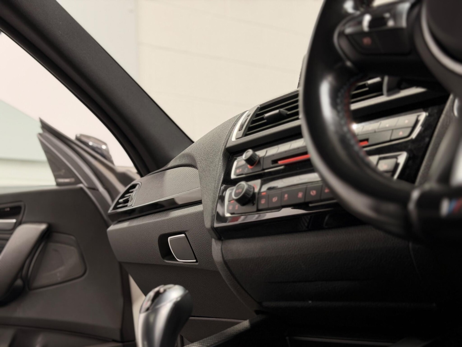 Used BMW M2 2016 for sale - 77993514: Photo 13