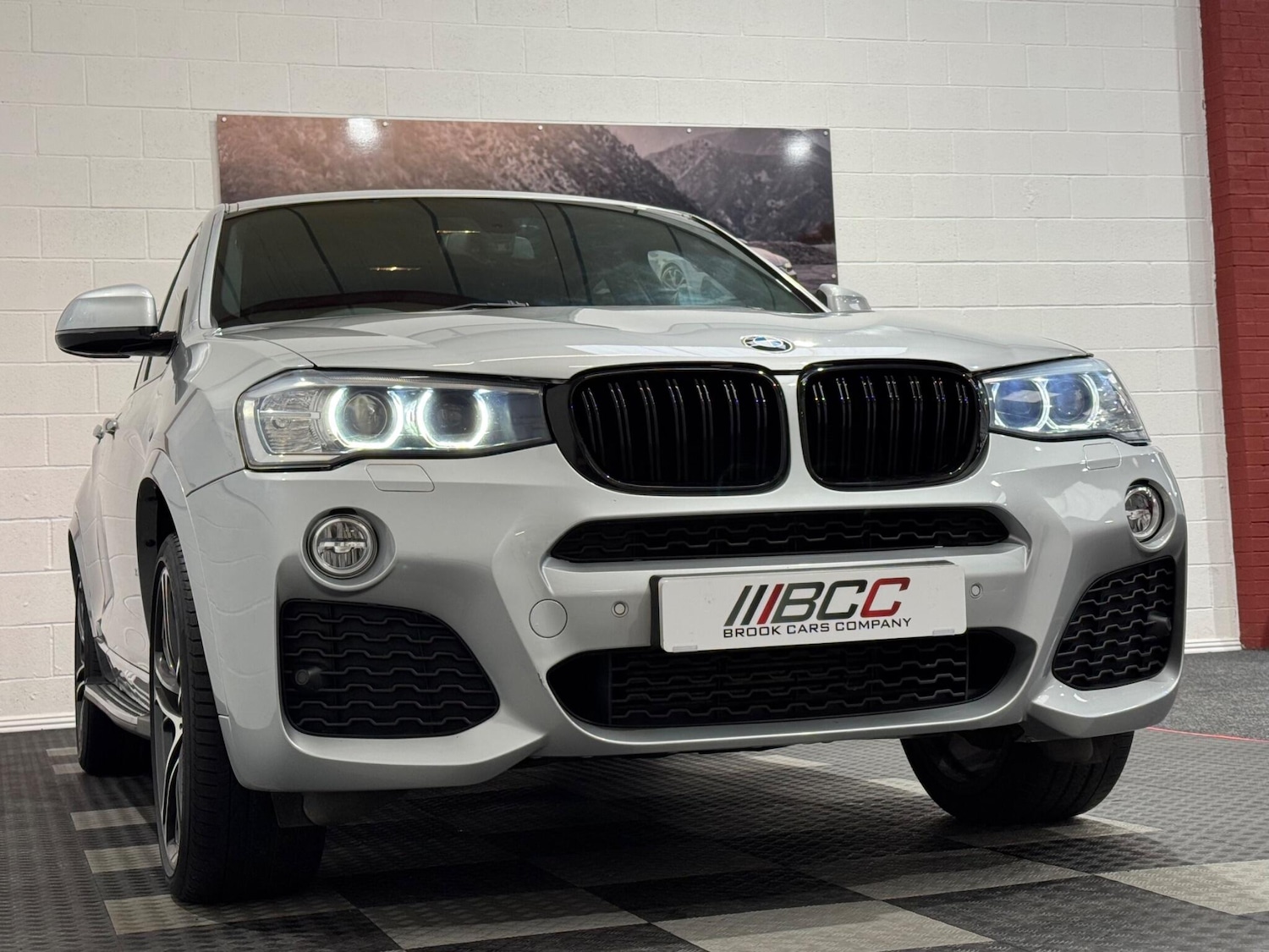 Used BMW X4 2016 for sale - 76188792: Photo 2