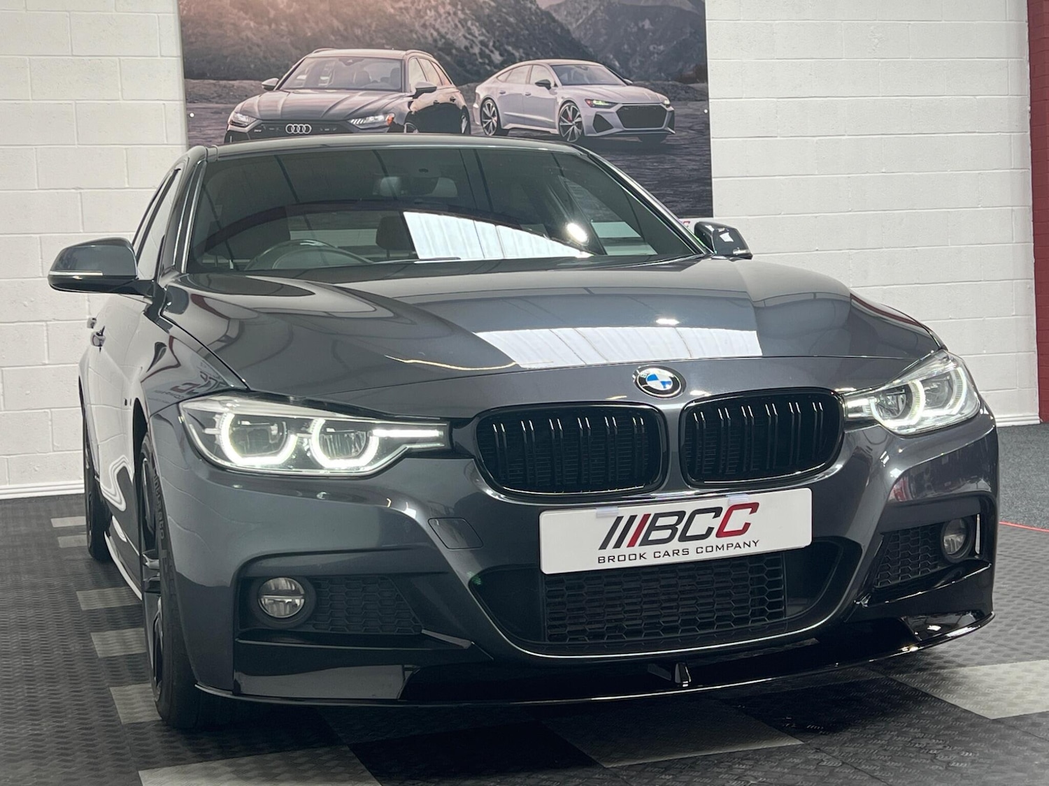 Used BMW 3 Series 2017 for sale - 76801095: Photo 2