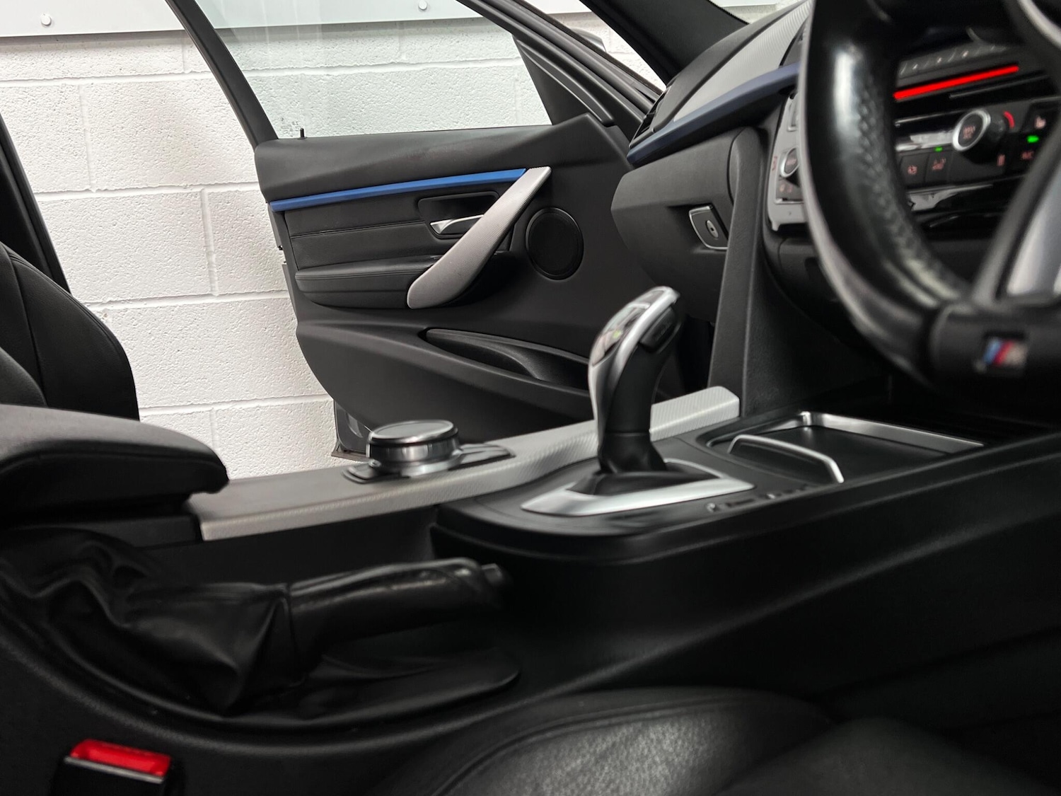 Used BMW 3 Series 2017 for sale - 76801095: Photo 43