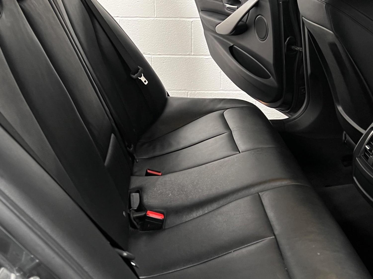 Used BMW 3 Series 2017 for sale - 76801095: Photo 44