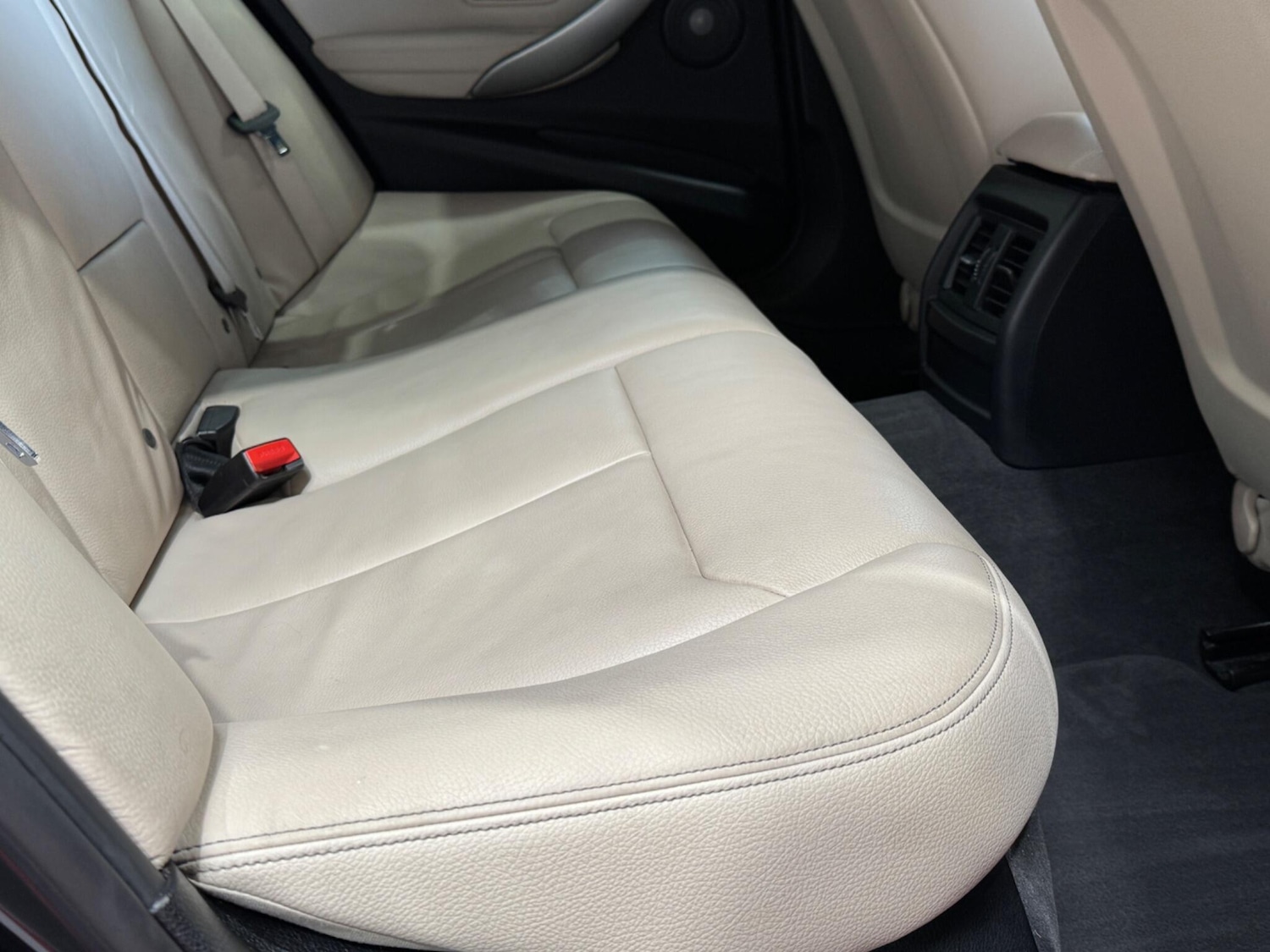 Used BMW 3 Series 2015 for sale - 78100227: Photo 28