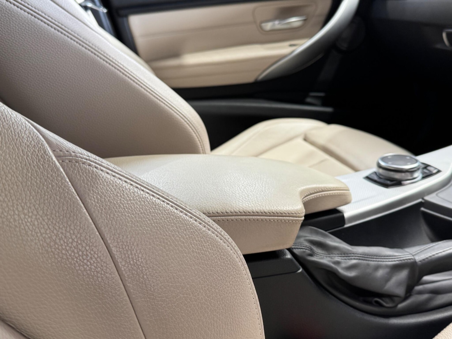 Used BMW 3 Series 2015 for sale - 78100227: Photo 29