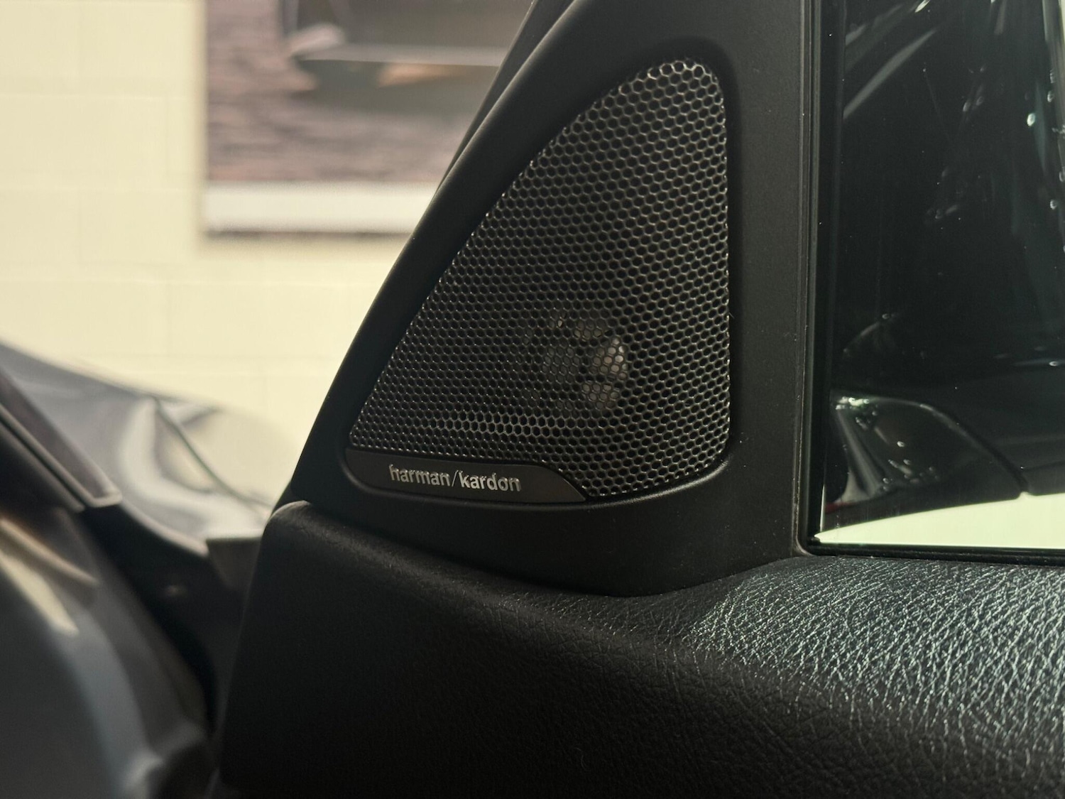 Used BMW 4 Series 2017 for sale - 76573609: Photo 80