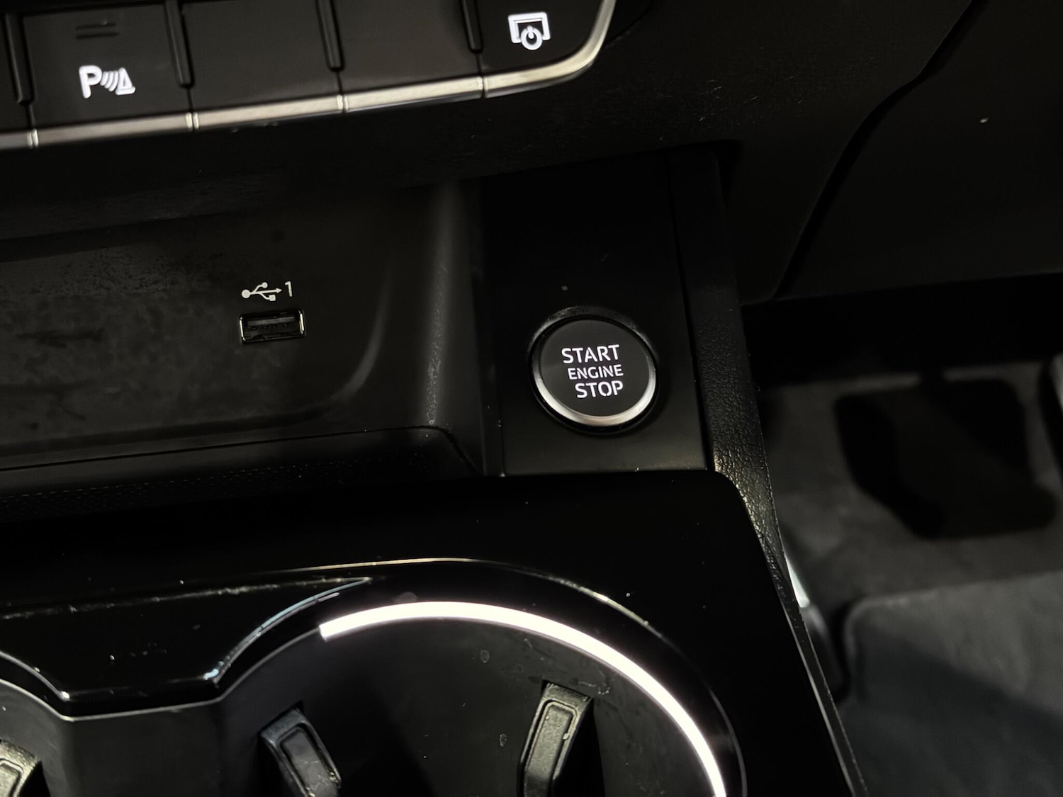 Used Audi A4 for sale - 76994299: Photo 35