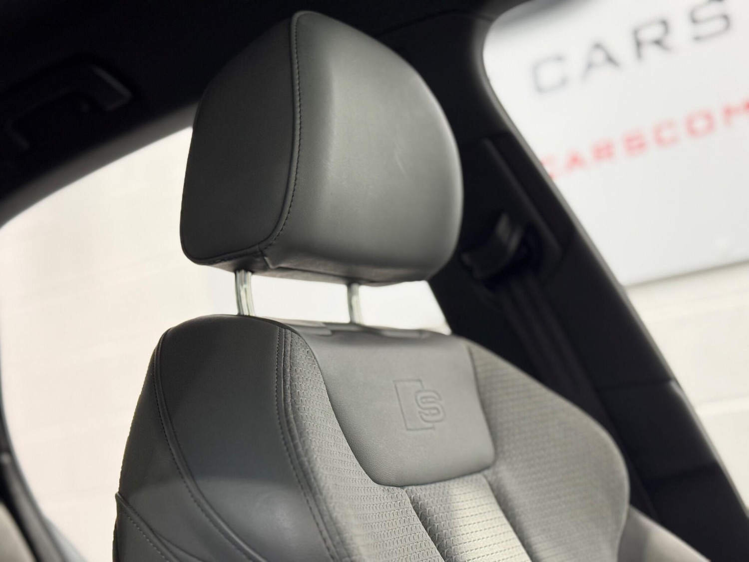 Used Audi A4 for sale - 76994299: Photo 48