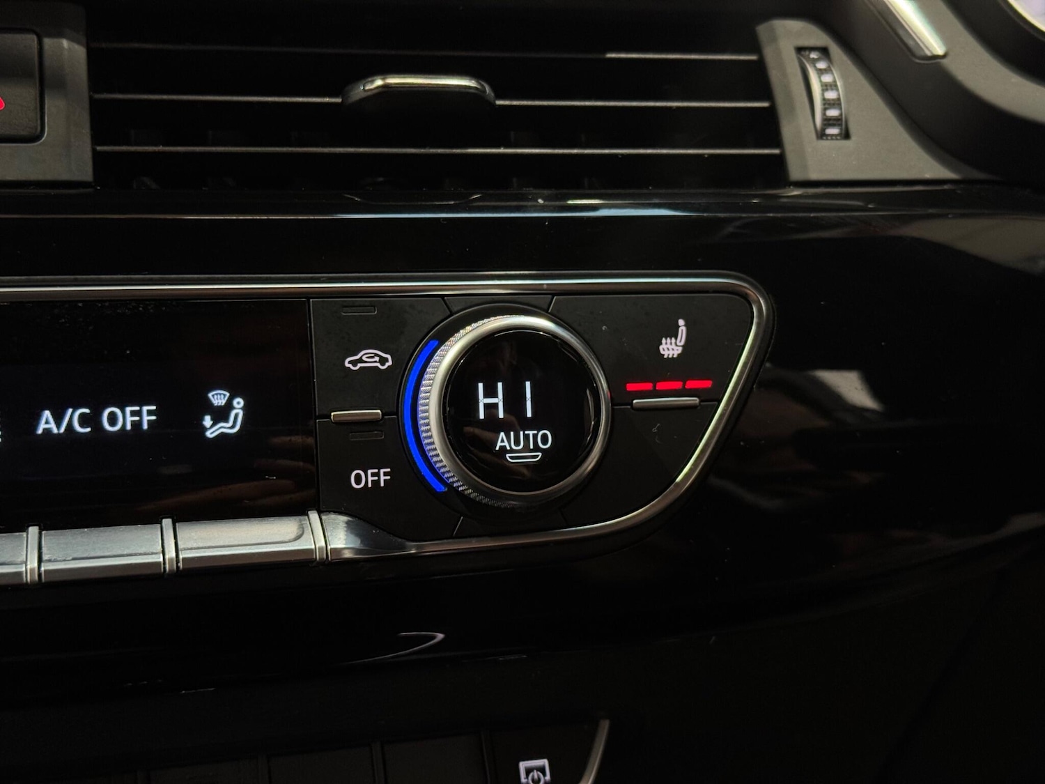 Used Audi A4 for sale - 76994299: Photo 52