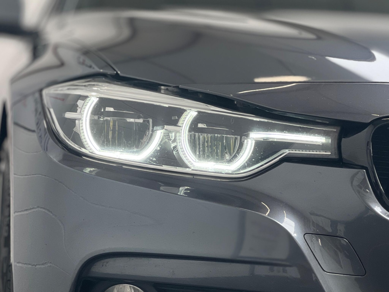 Used BMW 3 Series 2017 for sale - 77142971: Photo 64