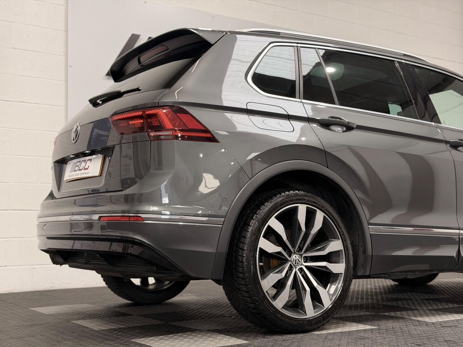 Used Volkswagen Tiguan 2018 for sale - 78058652: Photo 24