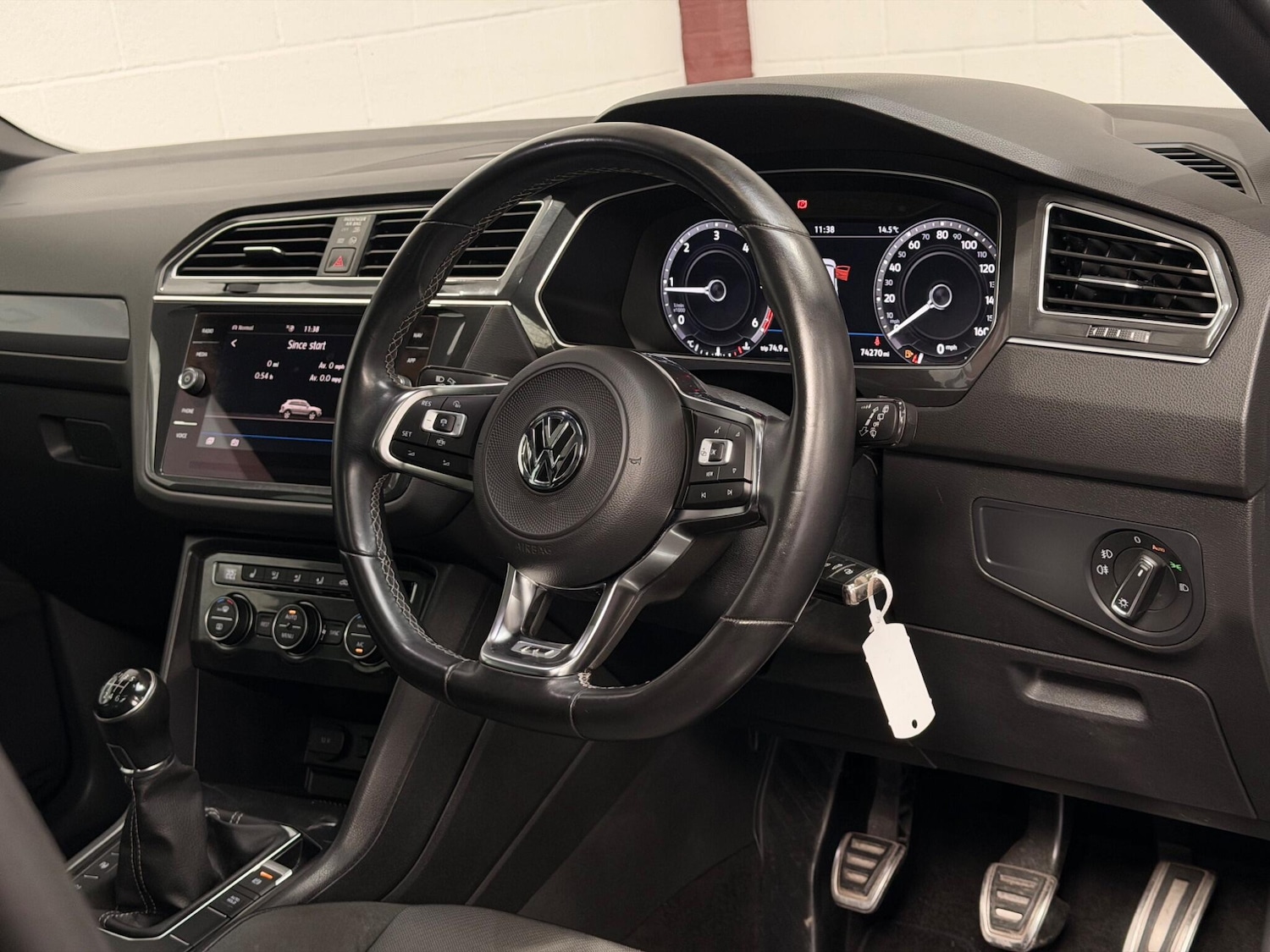 Used Volkswagen Tiguan 2018 for sale - 78058652: Photo 3