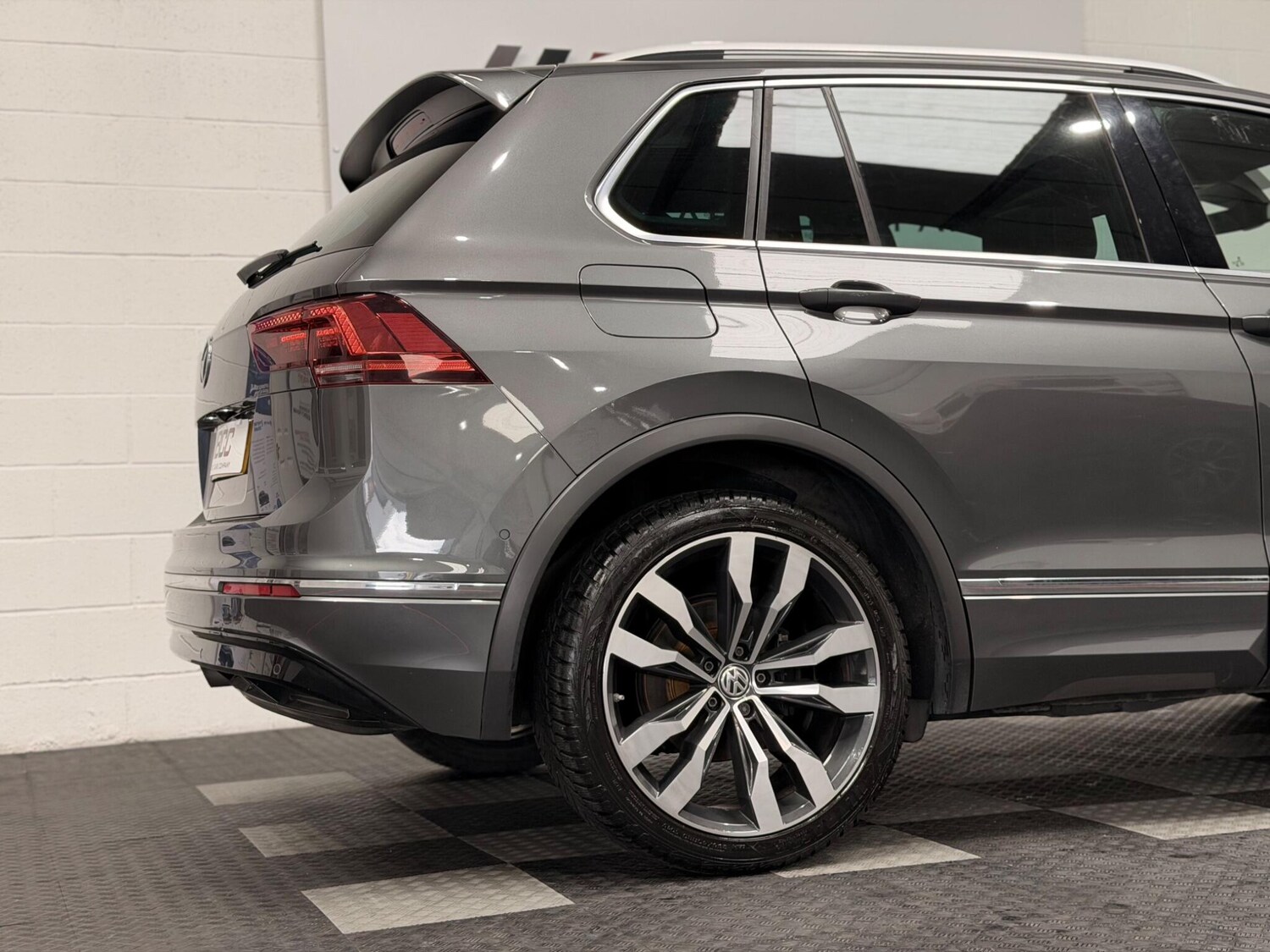 Used Volkswagen Tiguan 2018 for sale - 78058652: Photo 73